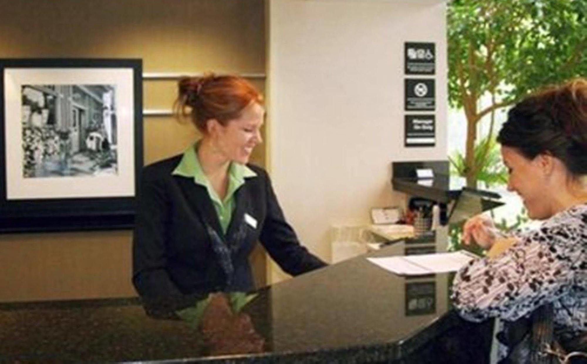 Hampton Inn New Bern Eksteriør bilde
